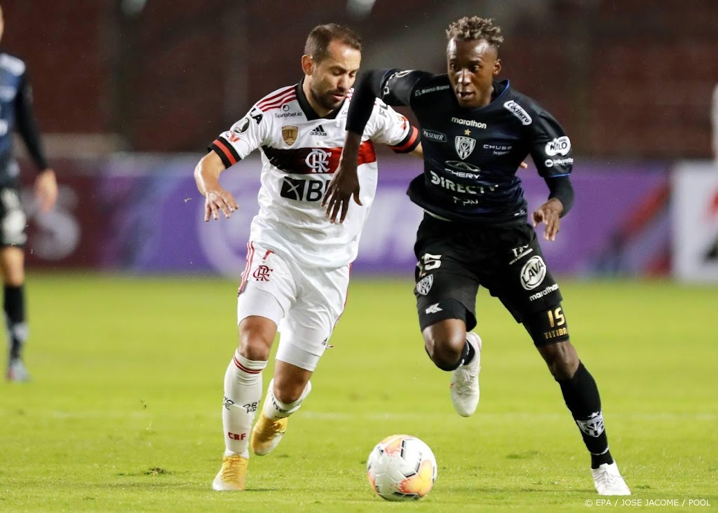 Geplaagd Flamengo voetbalt toch na opmerkelijke wending