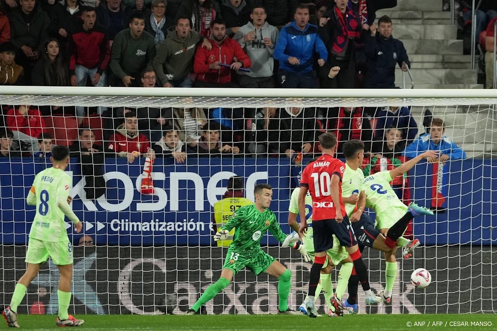 Osasuna scoort viermaal tegen koploper FC Barcelona