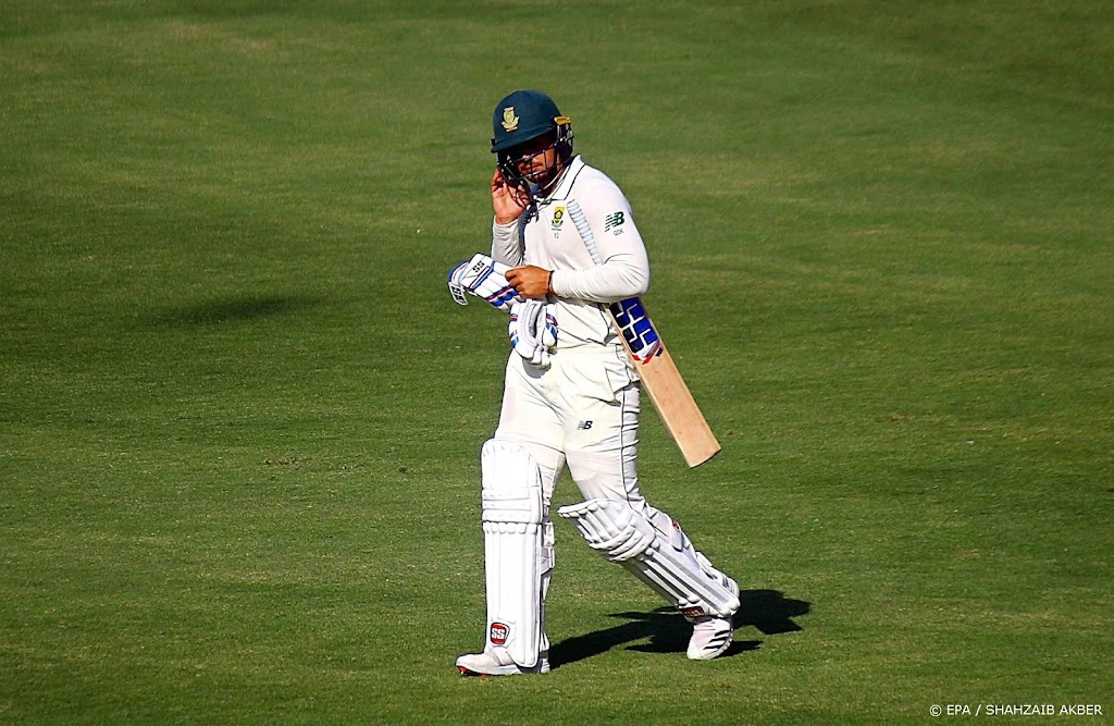Zuid-Afrikaanse cricketer gaat na discriminatierel toch knielen