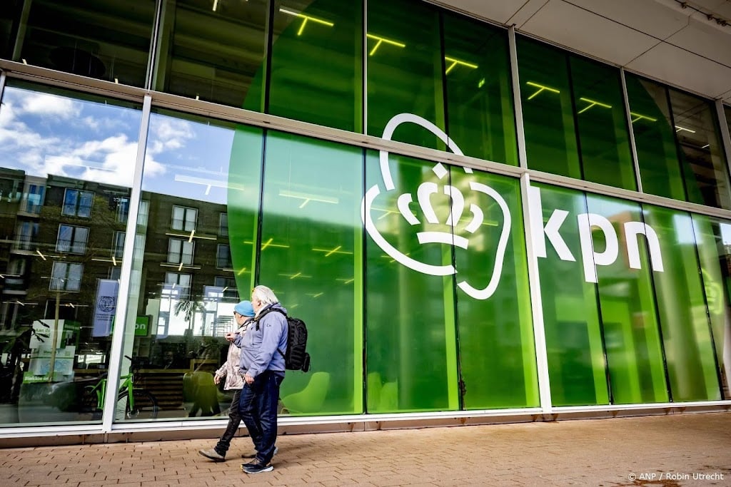 Telecombedrijf KPN krijgt er meer klanten bij