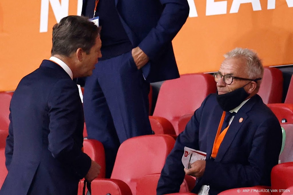 KNVB dringt aan op snelle terugkeer publiek in voetbalstadions