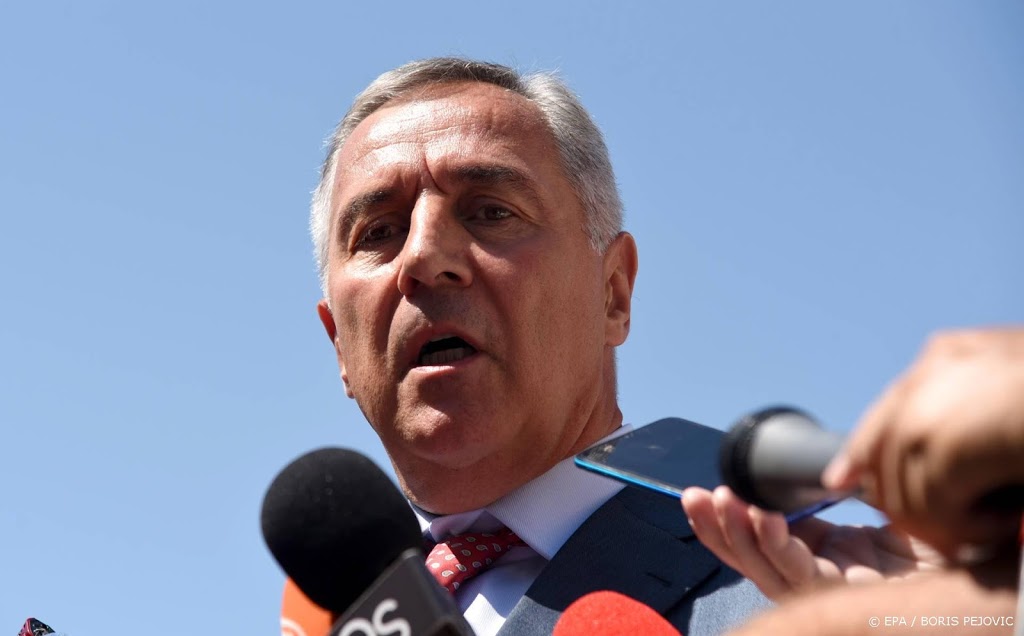 Ambassadeursrel tussen Servië en Montenegro