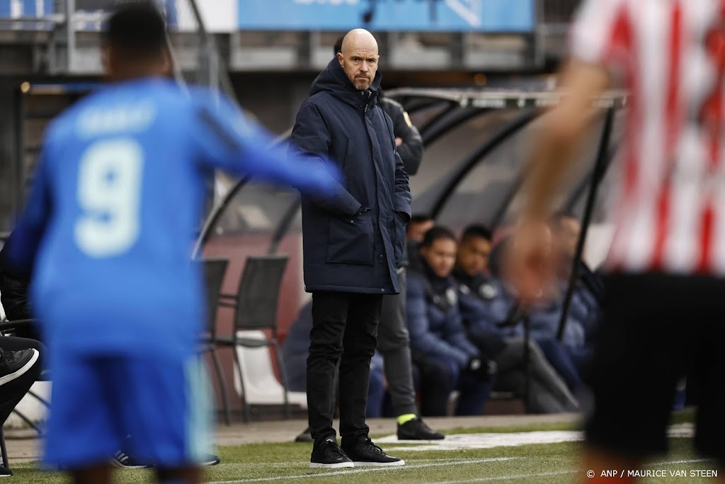 Trainer Ten Hag ziet Ajax verdiend winnen van defensief Sparta