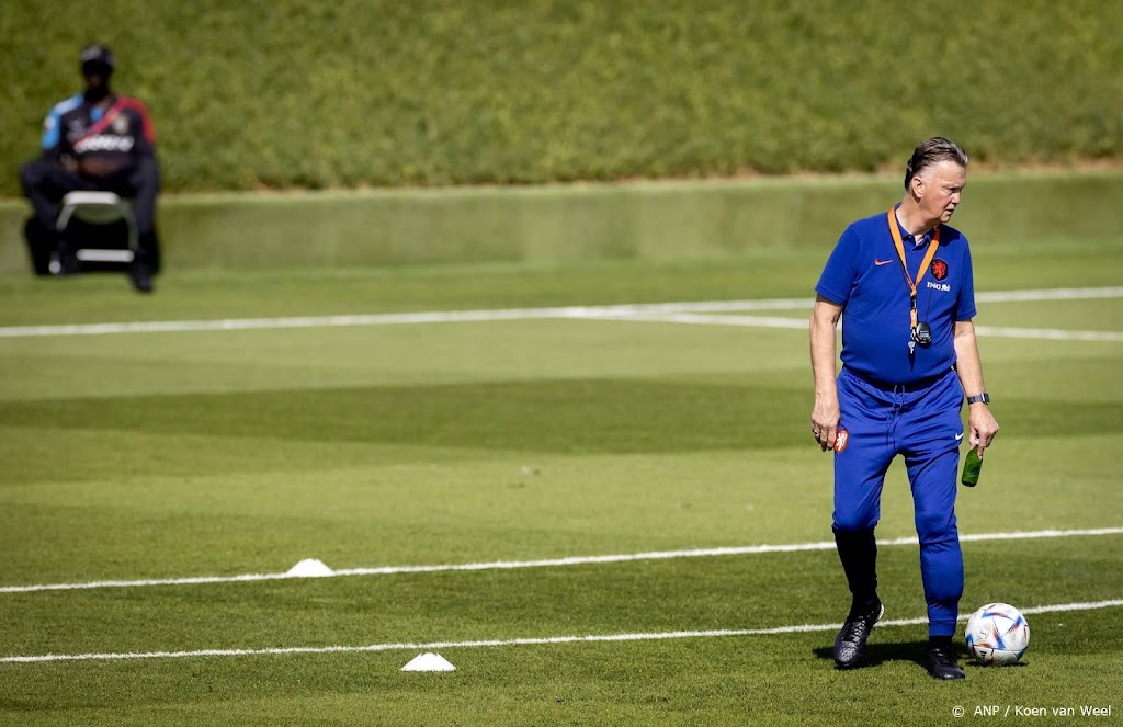 Oranje traint voor het laatst richting beslissende duel met Qatar