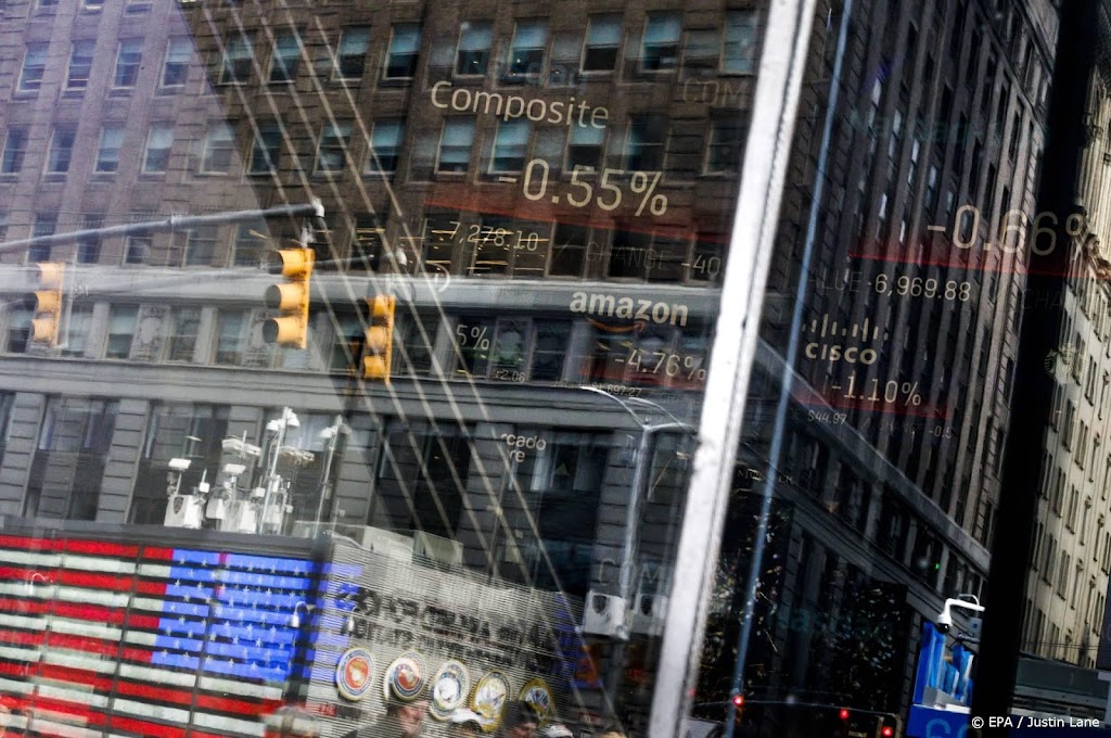 Apple daalt op lager Wall Street door onrust in China