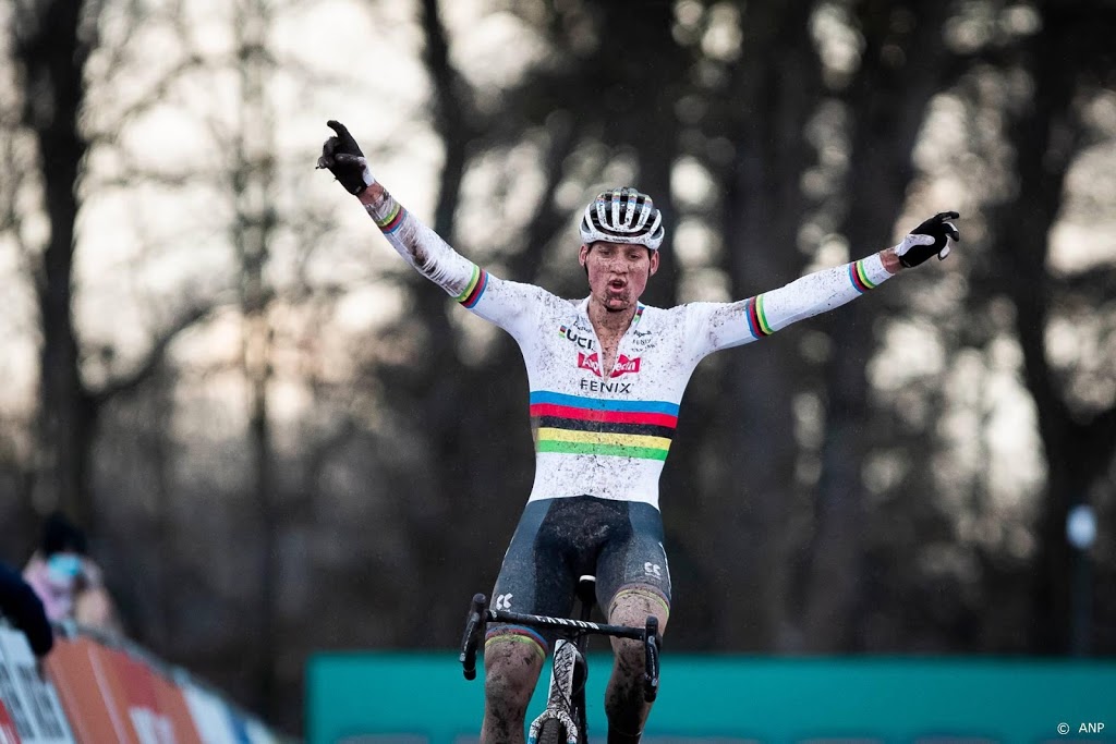 De Knegt rekent op Van der Poel in cross Hulst