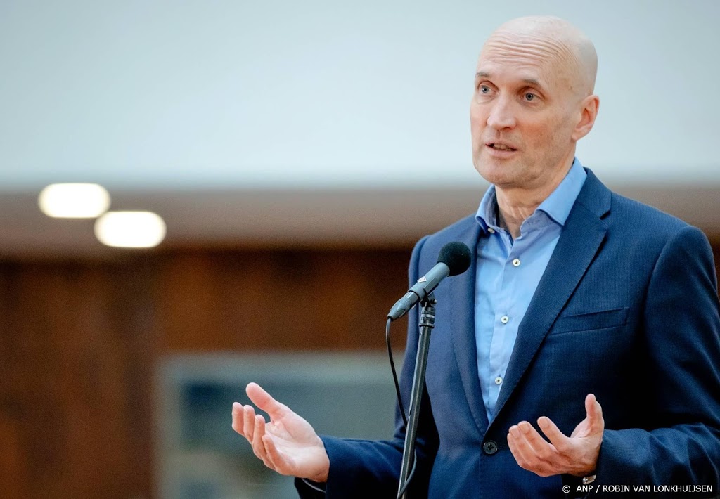 Kuipers: vaccineren kan veel sneller