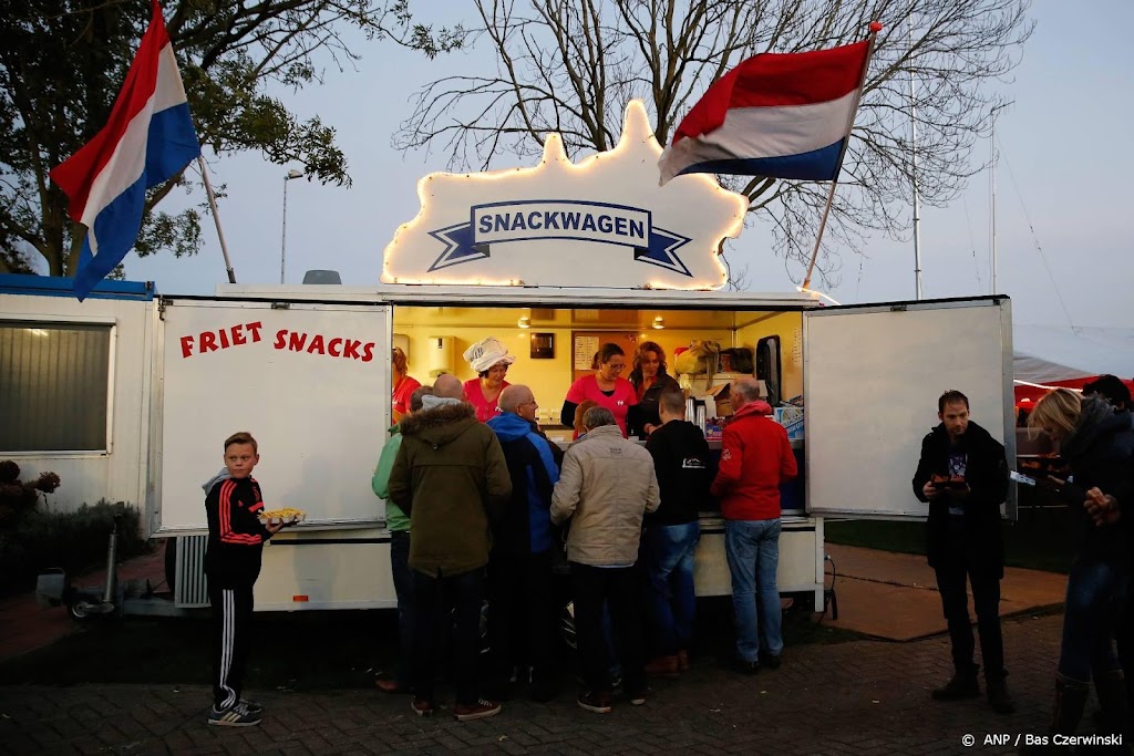 Drie mensen aangehouden voor stelen van frietkar