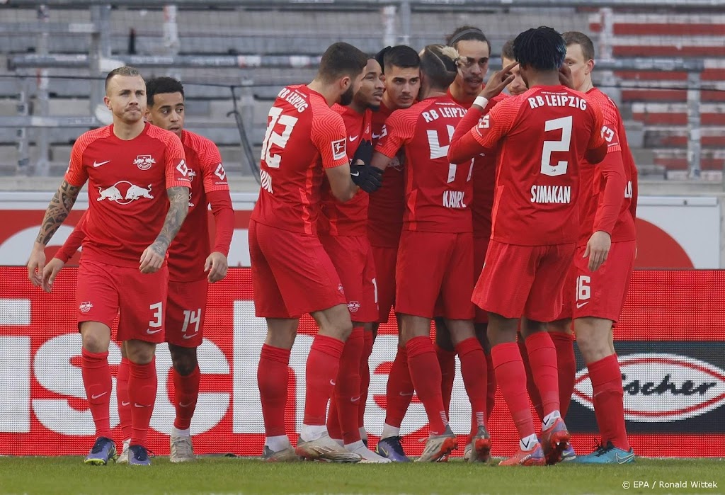 Voetbalclub RB Leipzig wil meer publiek en stapt naar rechter