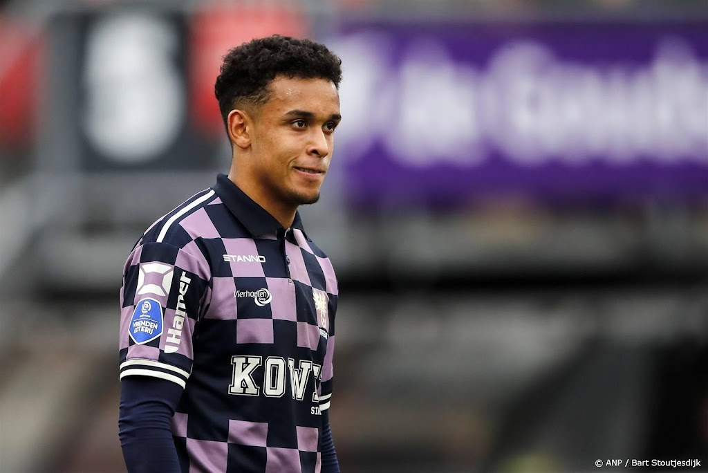 Heracles huurt Oppegard voor de rest van het seizoen van PSV