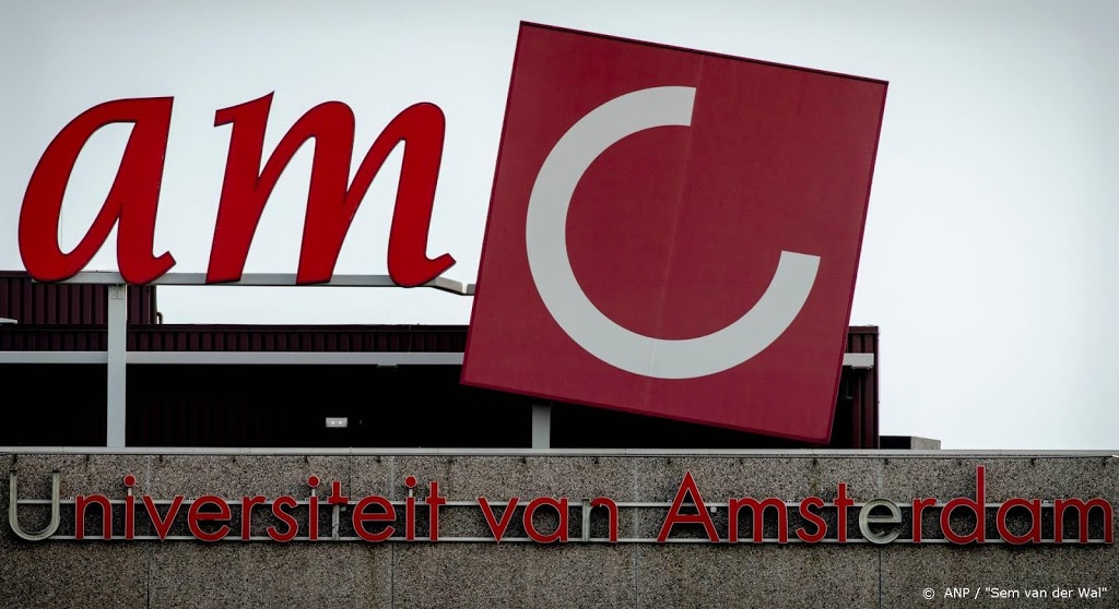 RIVM: partner en jongste kind coronapatiënte Amsterdam ook besmet