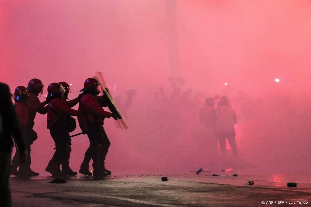 Fans Atlético Madrid naar ziekenhuis na confrontatie in Bilbao