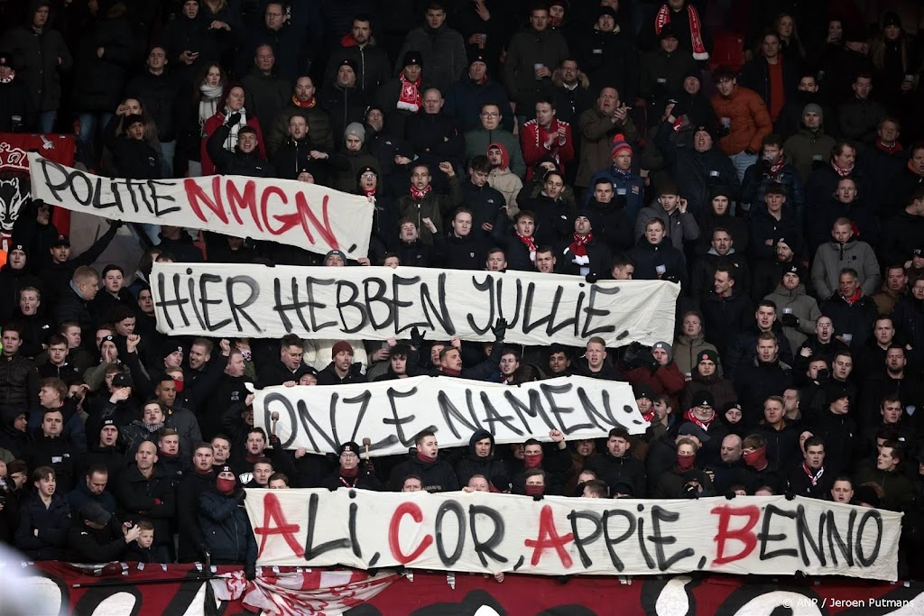 Supporters NEC boos over Vitesse-ban: competitievervalsing