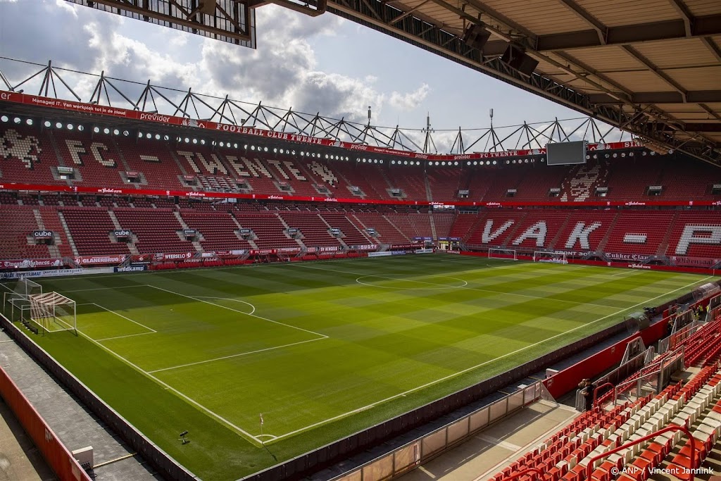 Vrouwen Twente na monsterzege op Excelsior aan kop Eredivisie
