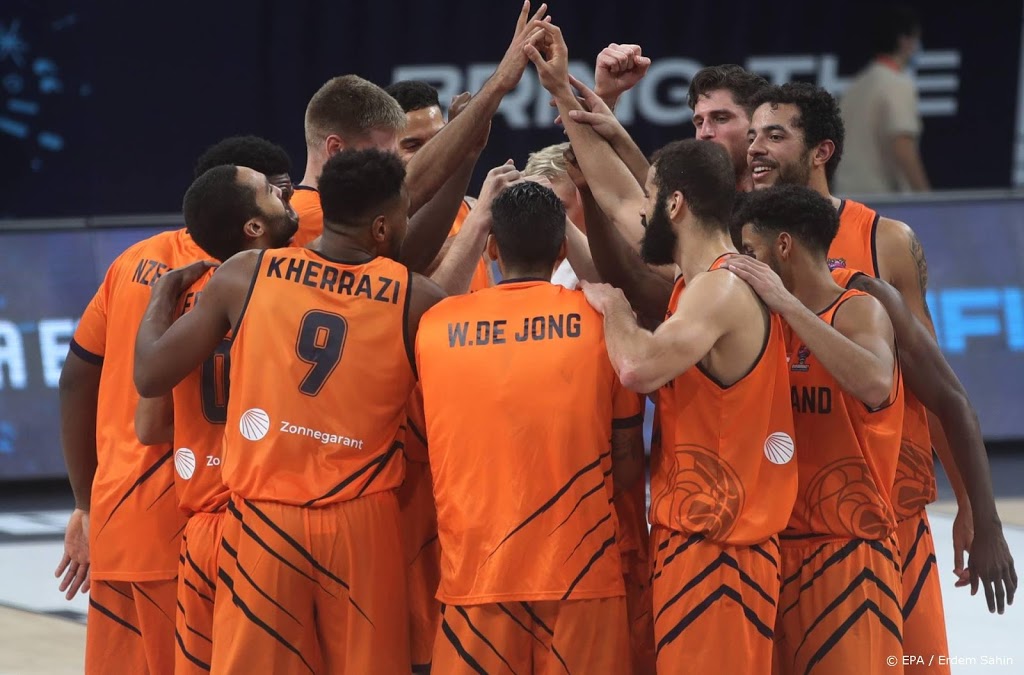 Oranje voor EK basketbal naar Praag