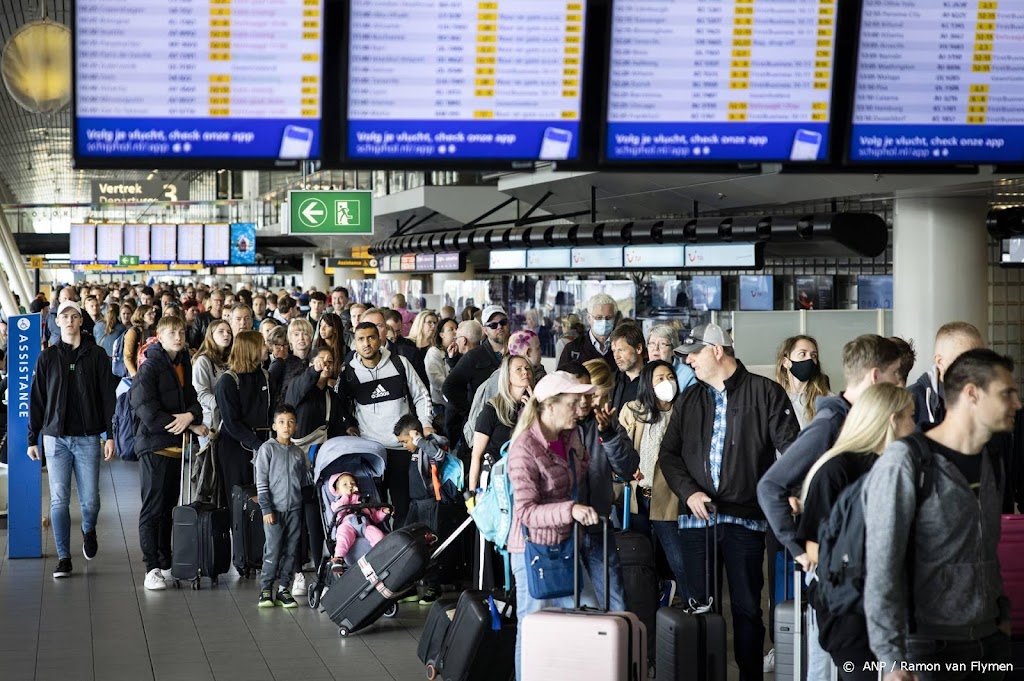 FNV: kans op nieuwe staking KLM-personeel op Schiphol heel klein