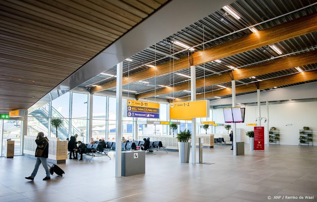 Vliegveld Rotterdam bekijkt verzoeken overnemen Schipholvluchten