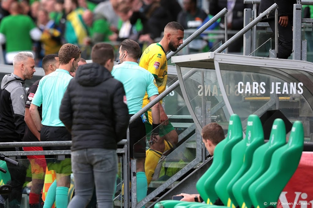 Scheidsrechter Makkelie legt duel ADO - Excelsior tijdelijk stil