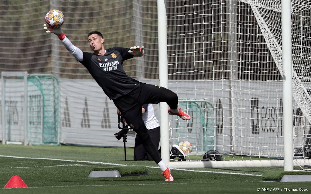 Real-keeper Lunin kampt met koorts in aanloop naar CL-finale