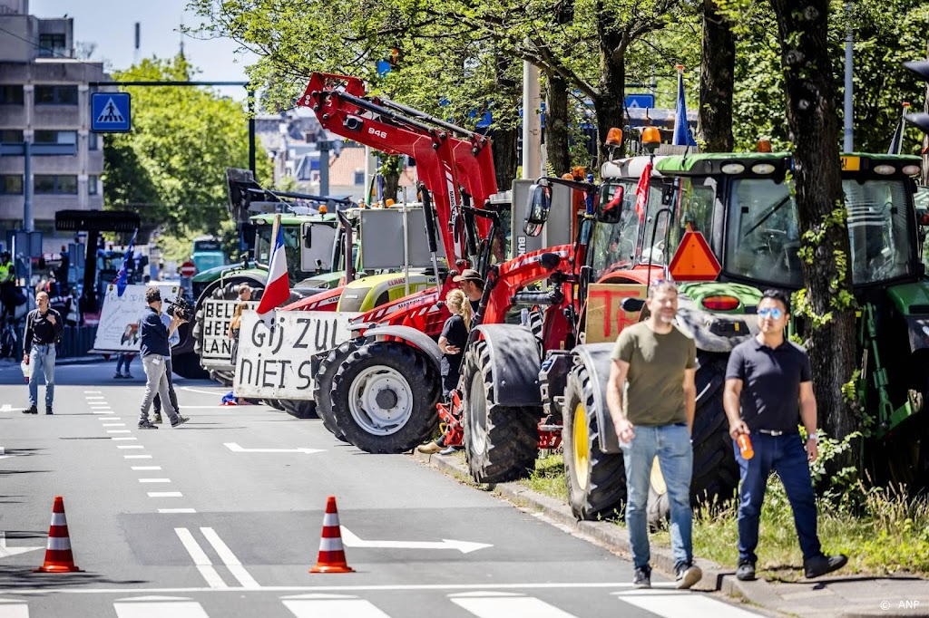 D66 wil woensdag spoeddebat over protesten van boeren