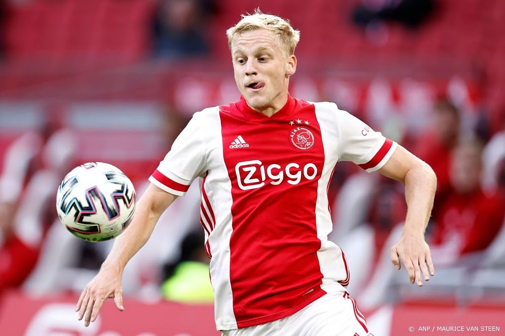 Van de Beek ontbreekt bij Ajax vanwege mogelijke transfer