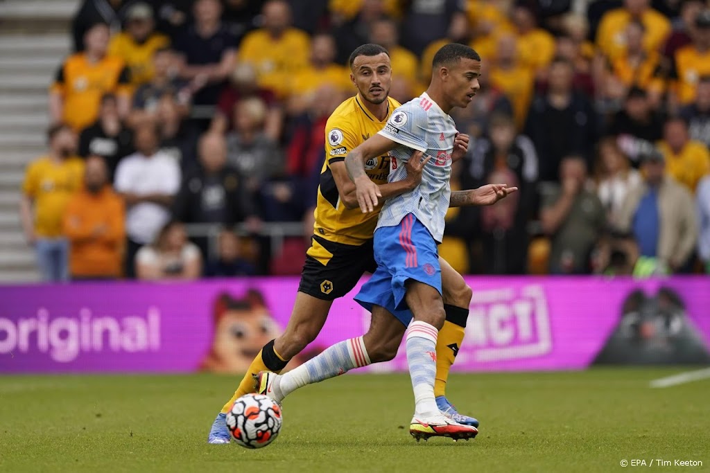 Greenwood leidt United naar nipte zege op Wolves