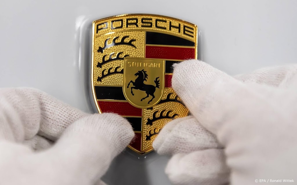 Beleggers kijken naar beursgang Porsche in Frankfurt