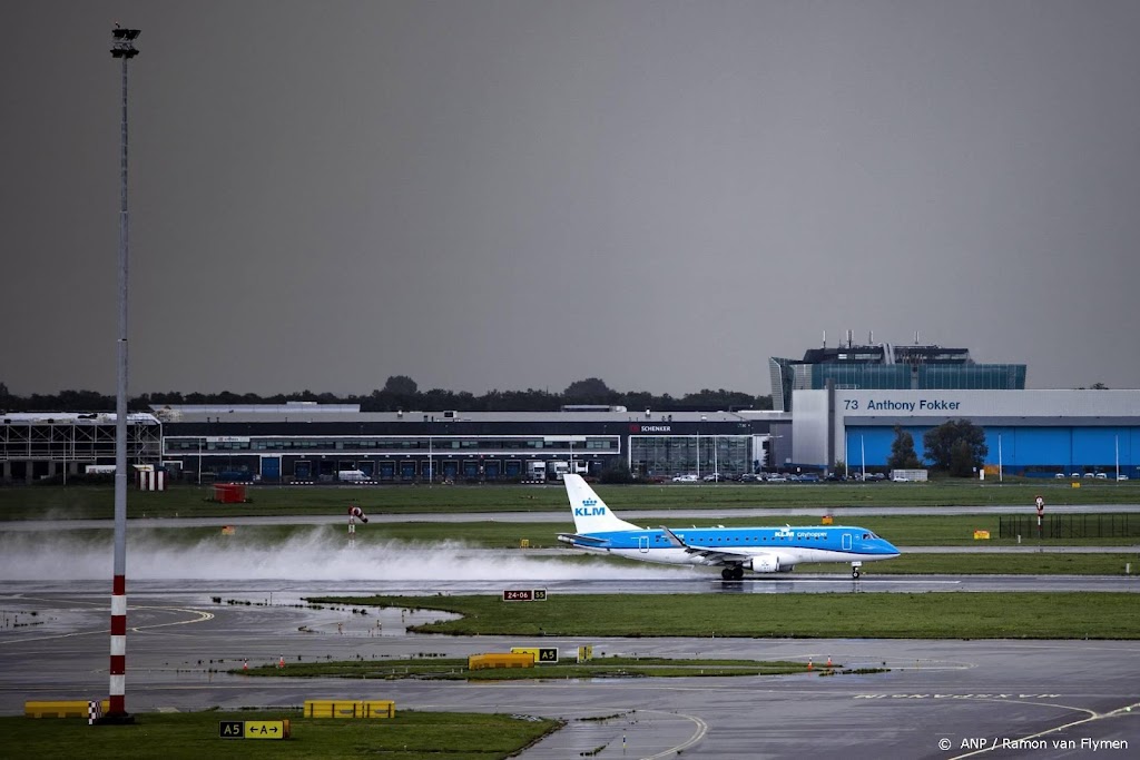 Luchtvaartmaatschappijen niet blij met Schiphol