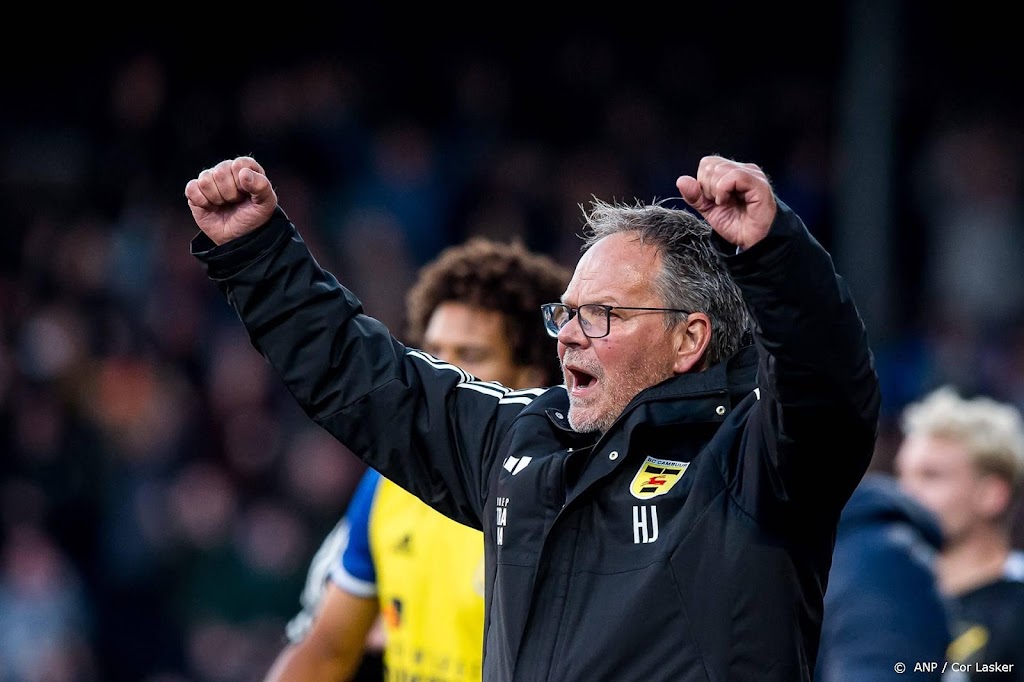 Cambuur boekt tegen FC Groningen eerste zege onder De Jong