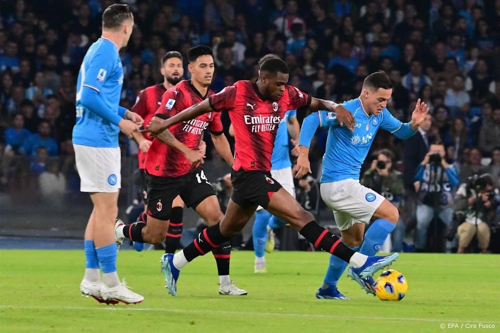 AC Milan geeft 2-0-voorsprong weg bij kampioen Napoli