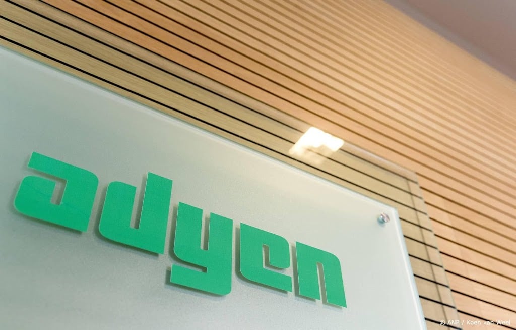Adyen aan kop in AEX na kwartaalcijfers