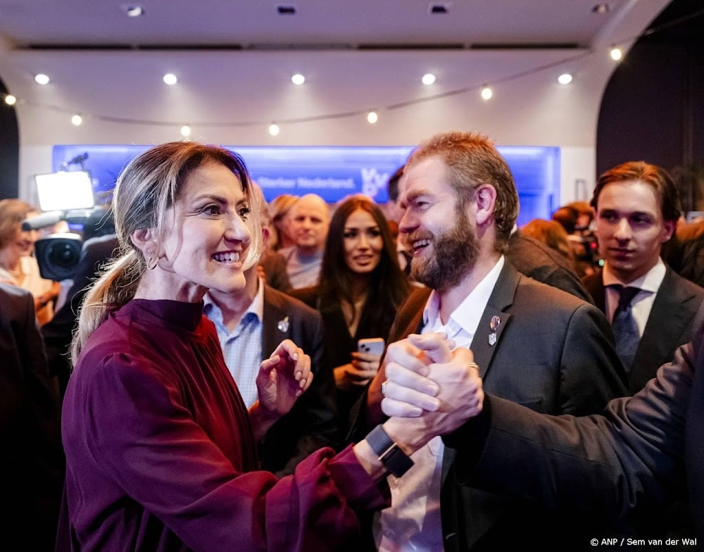 VVD draait op uitslagenavond muziek van Douwe Bob