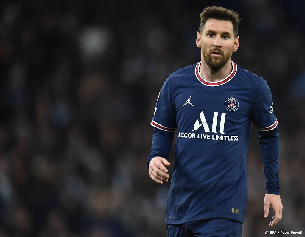 Zevende Gouden Bal voor Messi in Parijs