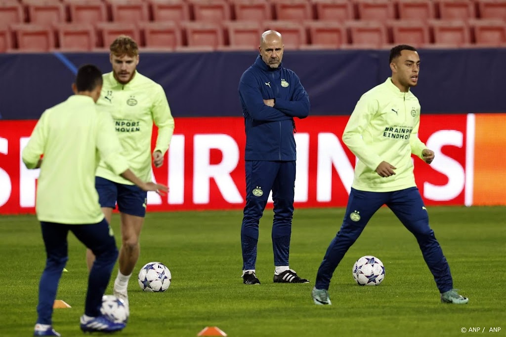 PSV begint uitwedstrijd tegen Sevilla met ongewijzigd basiselftal