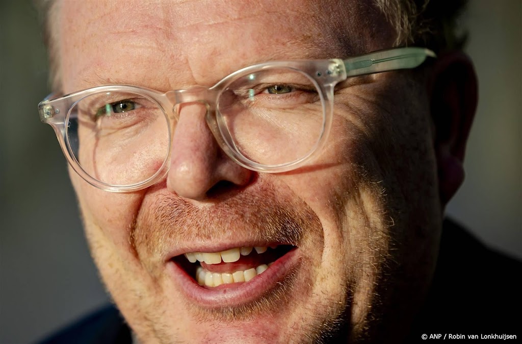 Jan Roos aangehouden na 'oproep tot geweld' in RoddelPraat