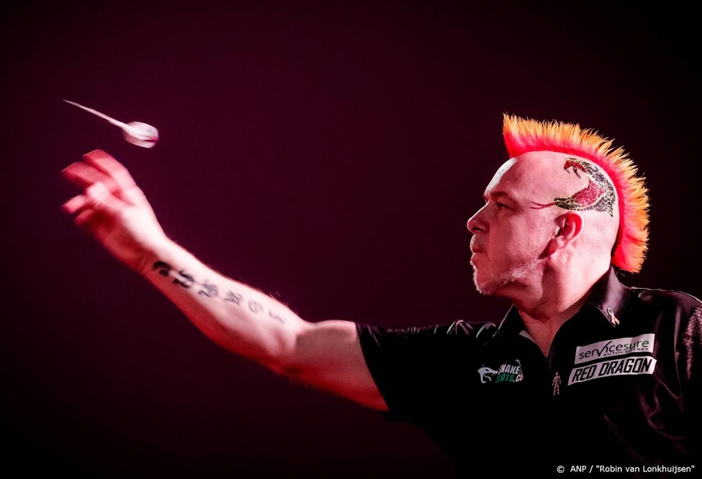 Schotse darter Wright naar laatste vier op WK