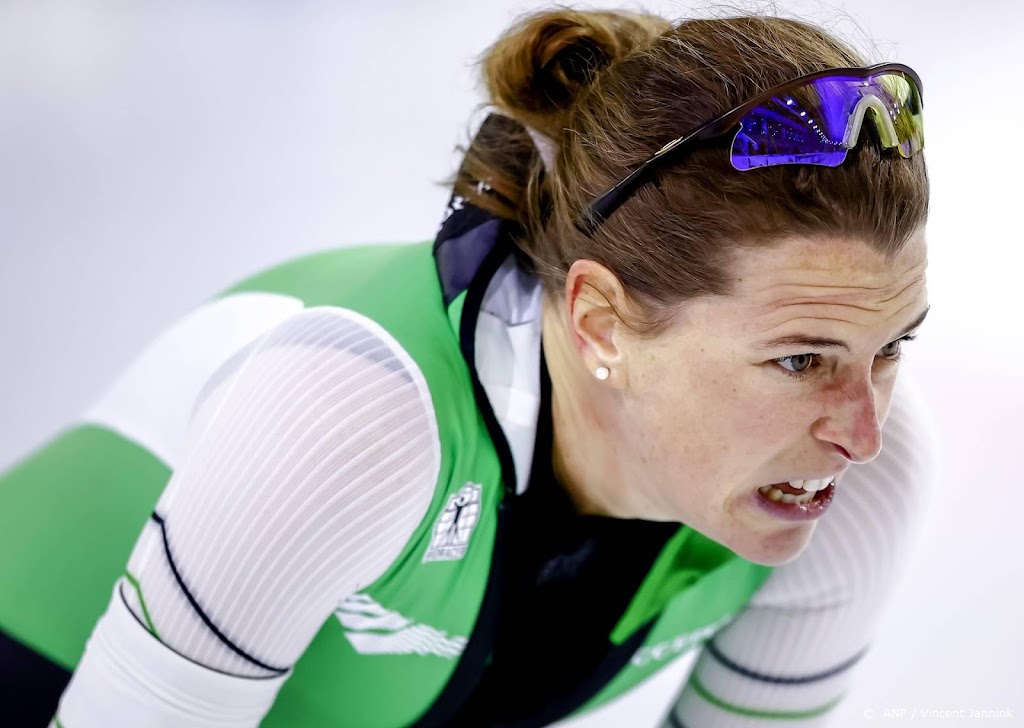 Wüst voor vijfde keer naar Spelen op 1500 meter, De Jong wint