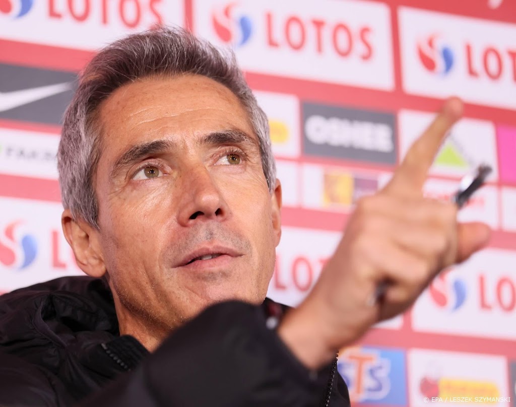 Sousa vertrekt binnen een jaar als bondscoach van Polen