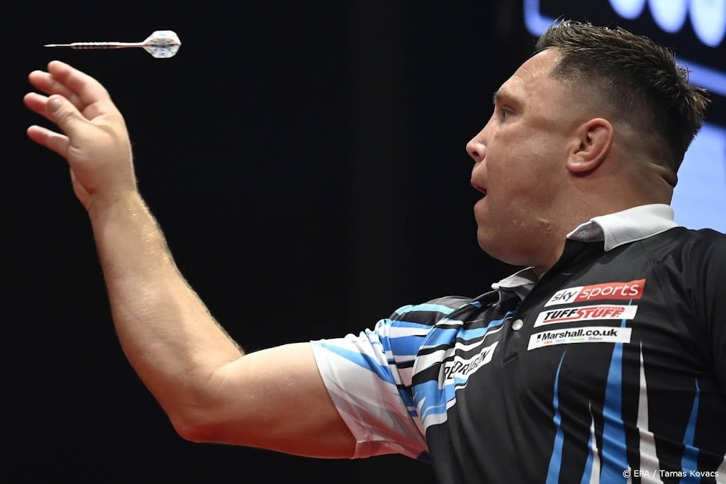 Van Duijvenbode kan op WK darts niet stunten tegen Price