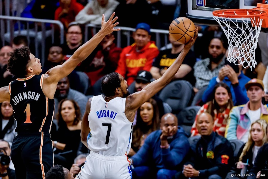 Basketballers Nets met tiende zege op rij naar tweede plek in NBA