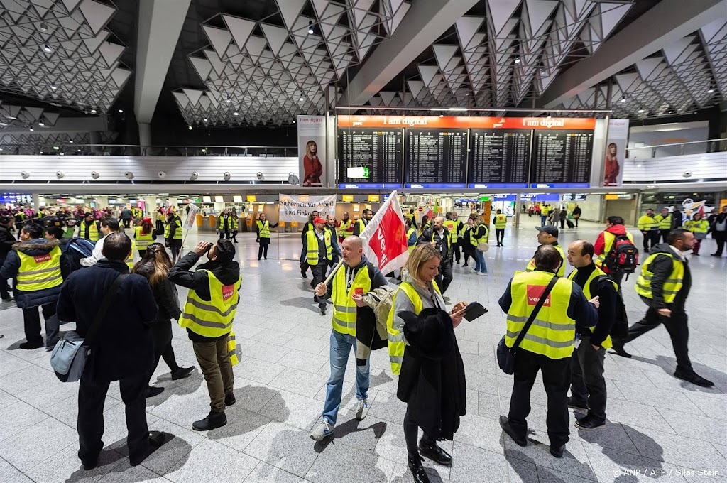 Beveiligers luchthavens Duitsland willen donderdag staken