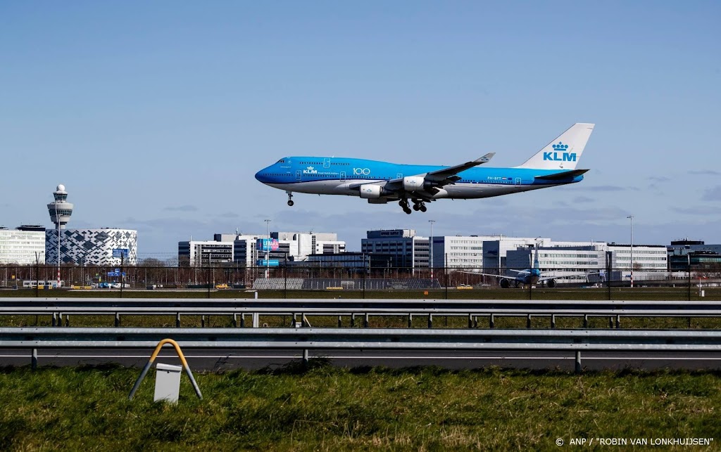 Schiphol gooit prognoses voor 2020 in de prullenbak