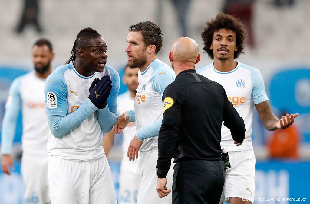 Transferwaarde voetballers daalt 30 procent door coronacrisis