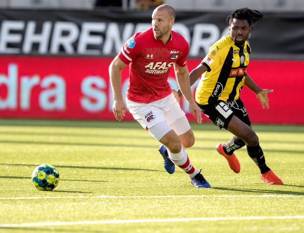 AZ zegt contract Vlaar formeel op
