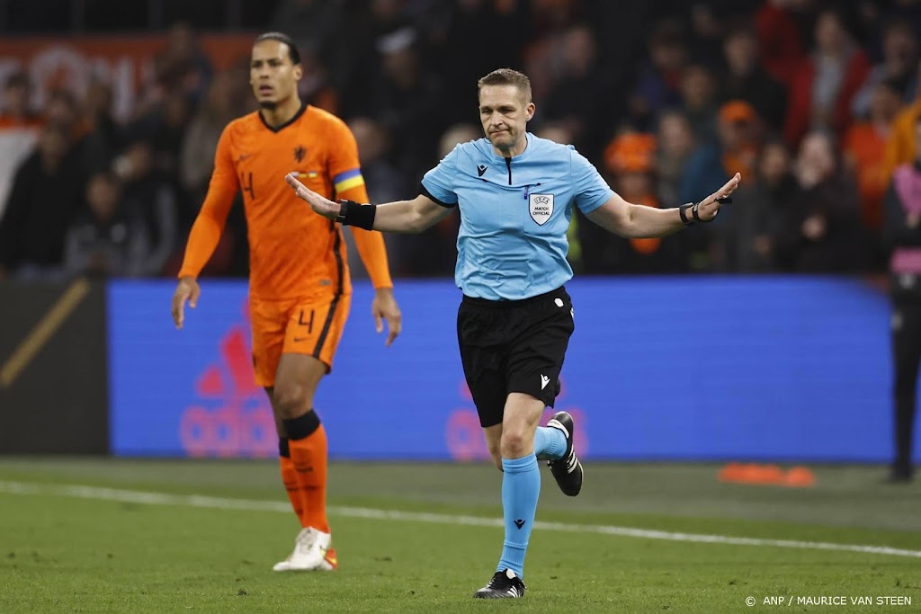 KNVB spreekt zich uit tegen 'homo-onvriendelijke spreekkoren'