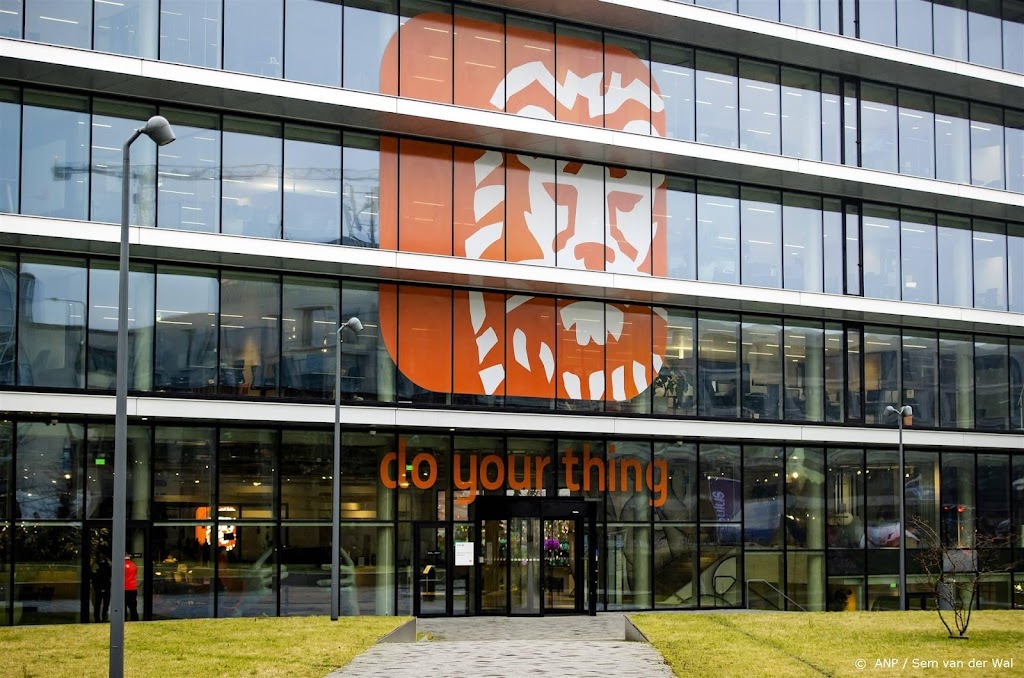 Bonden: werknemers ING in Noordoost-Nederland in staking