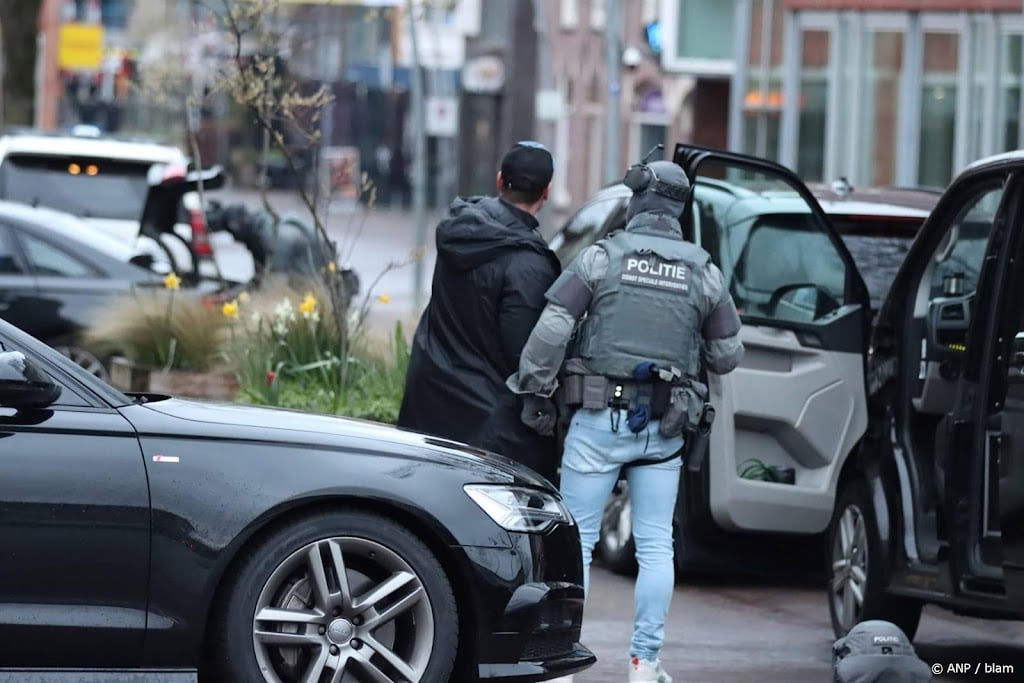 Extra NOS Journaal over gijzeling Ede