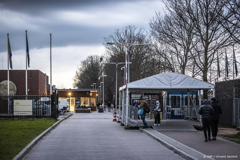 Aantal asielzoekers Ter Apel opnieuw boven 2000