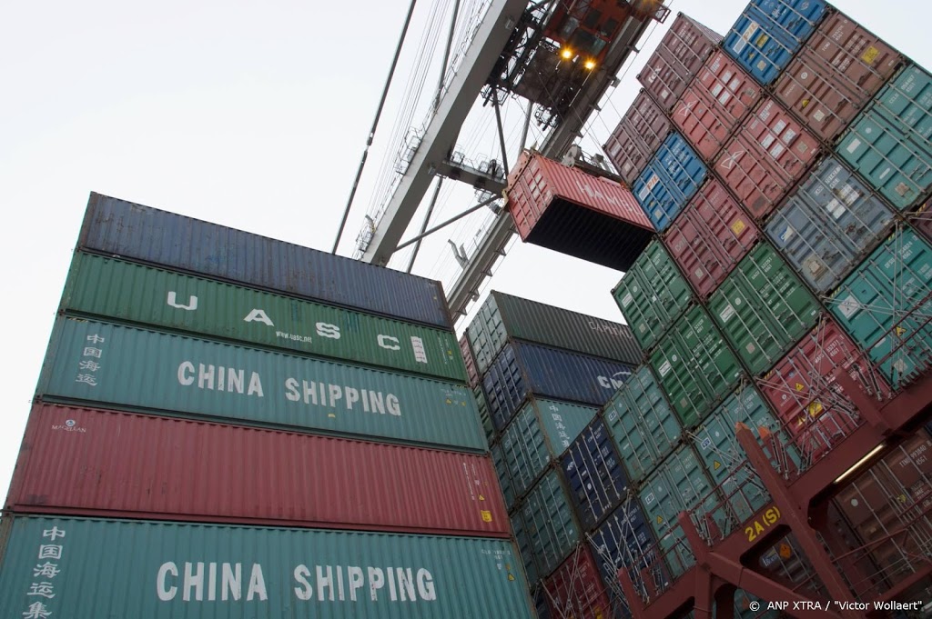 Nederlandse export stabiliseert op lage niveau april