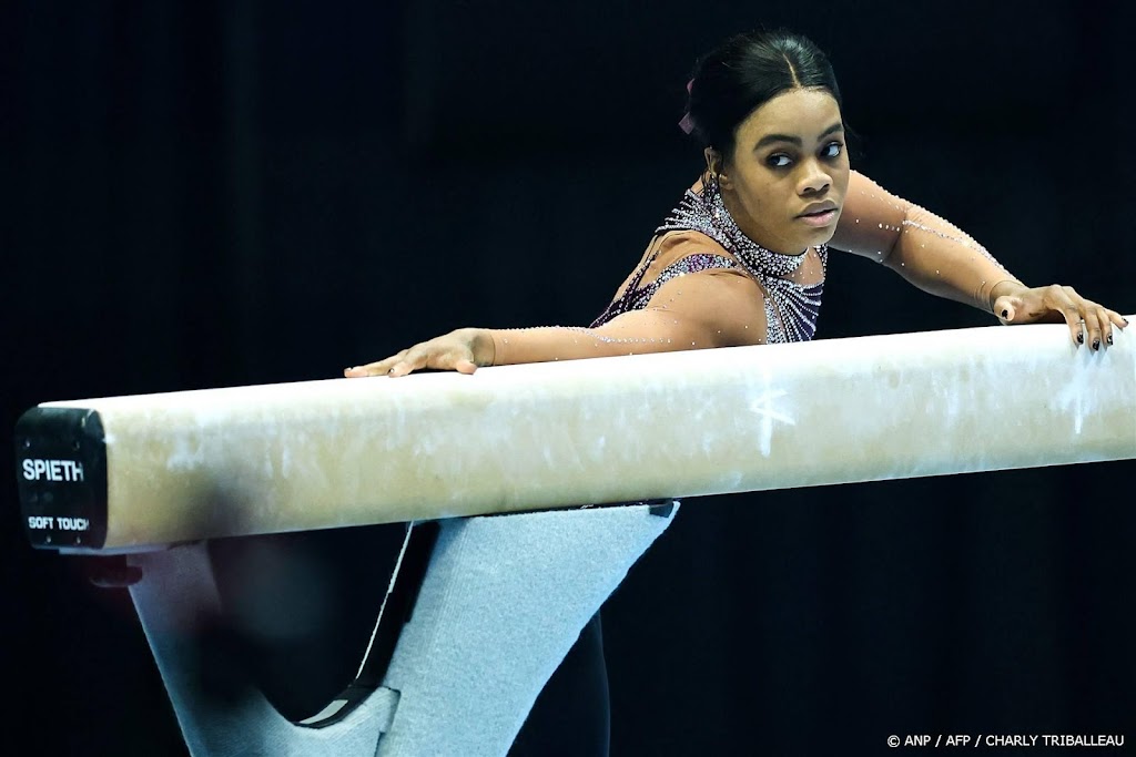 Turnster Douglas mist olympische kwalificatie door enkelblessure